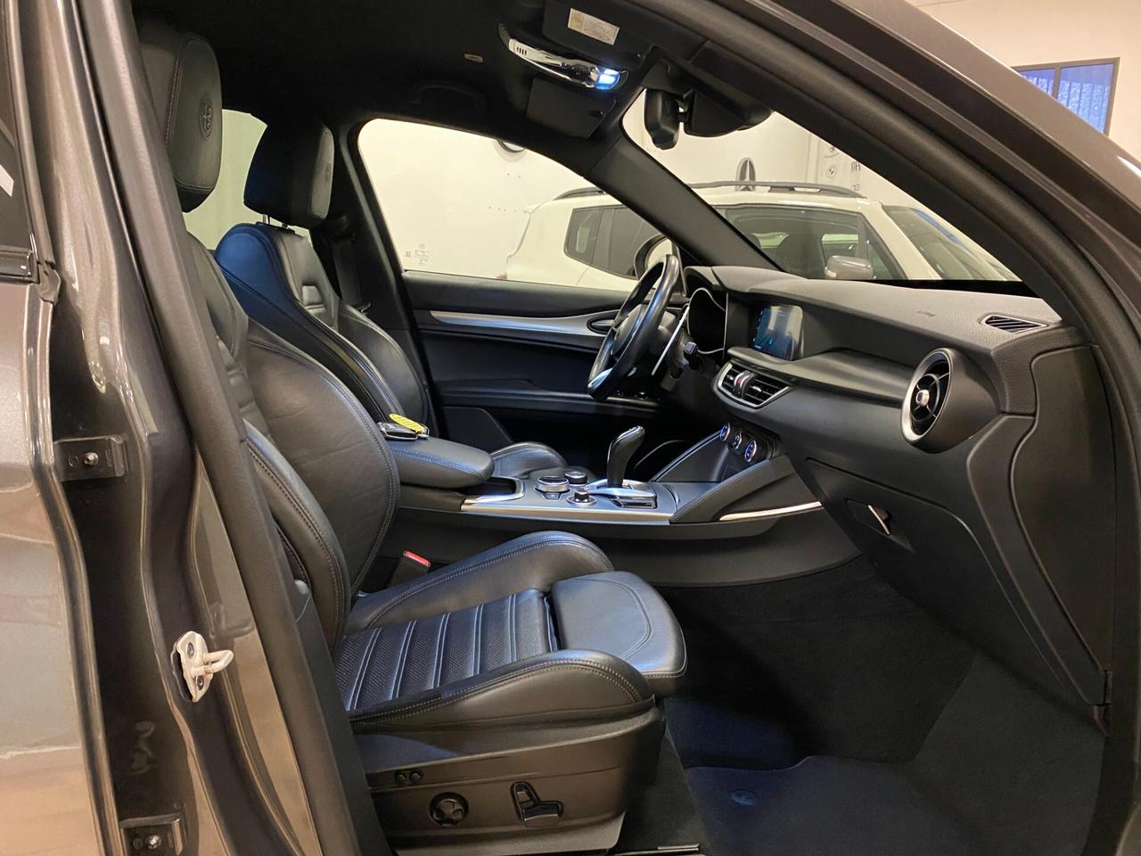 Alfa Romeo Stelvio 2.2 210 CV AT8 Q4 Veloce