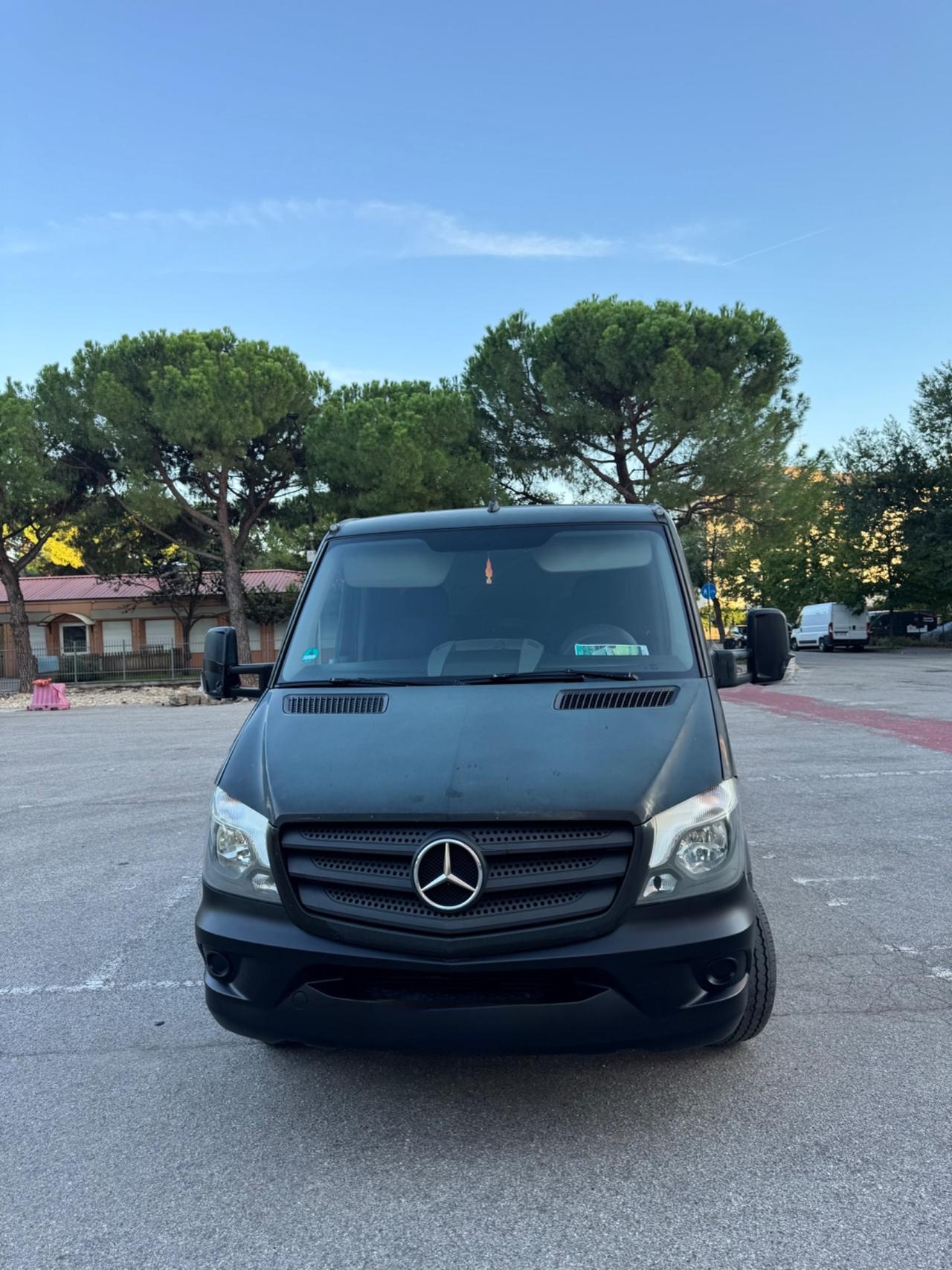 Mercedes Benz