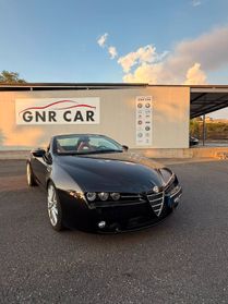 Alfa Romeo Spider 1750 TBi