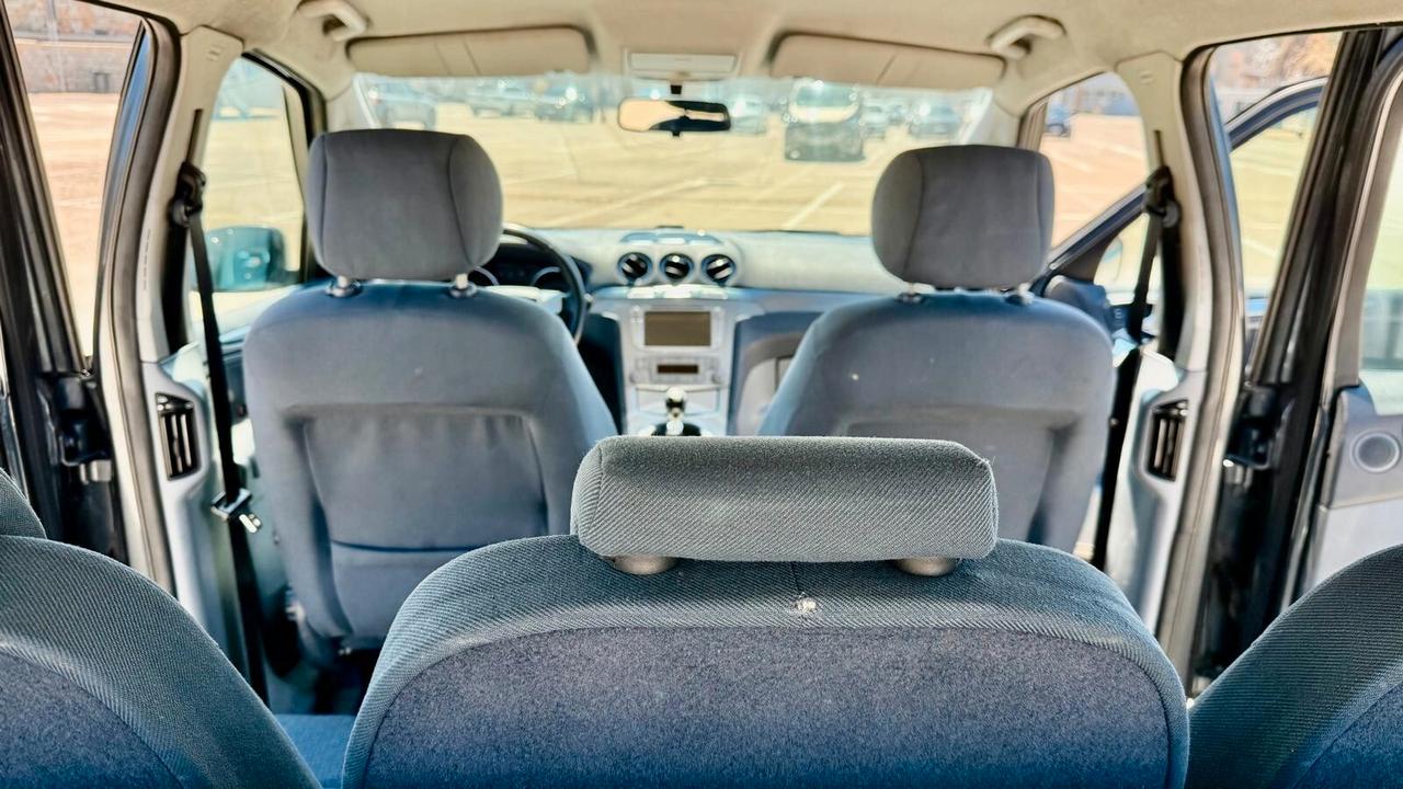Ford S-Max 2.0 TDCi 140CV CON GANCIO TRAINO