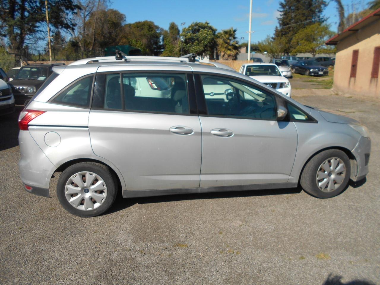 Ford C-Max Grand 7 posti 1.6 porte scorrevoli