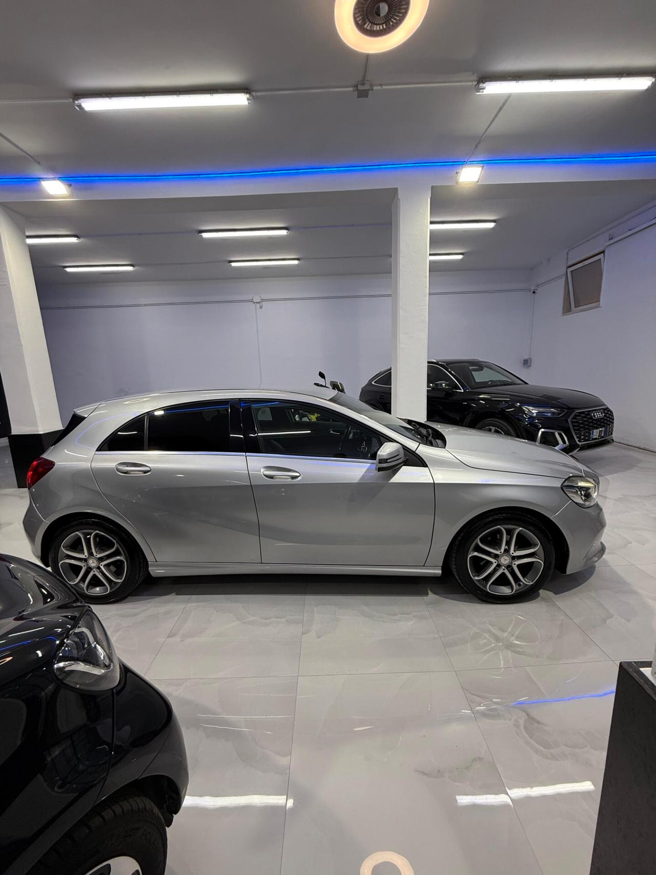 Mercedes-benz A 180 d Automatic Premium
