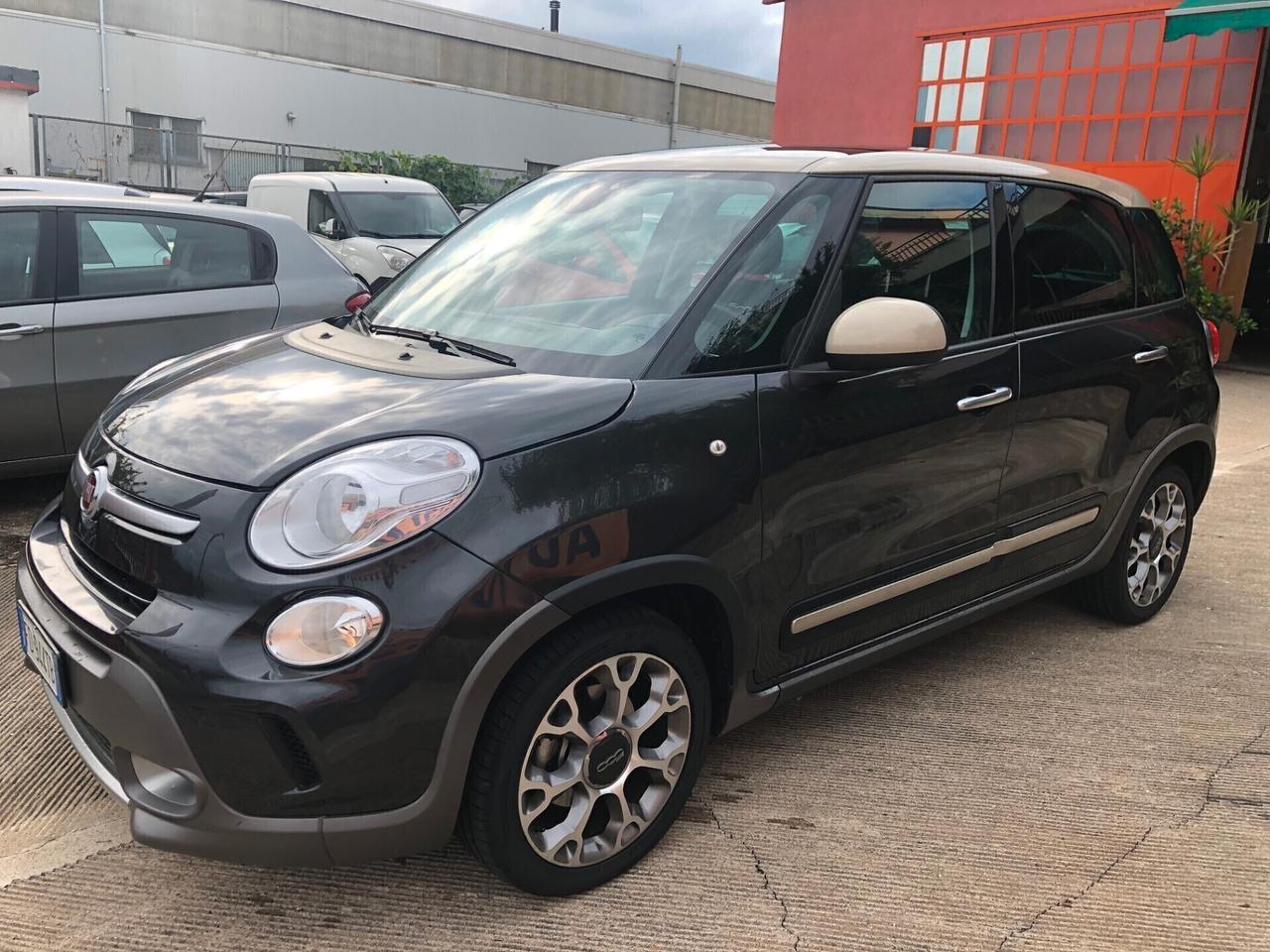 FIAT 500 l 1.4 95 CV TREKKING