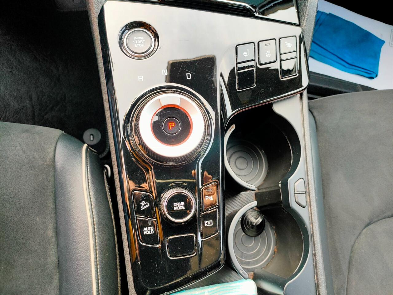 Kia Sportage 1.6 TGDi HEV AT GT-line Plus