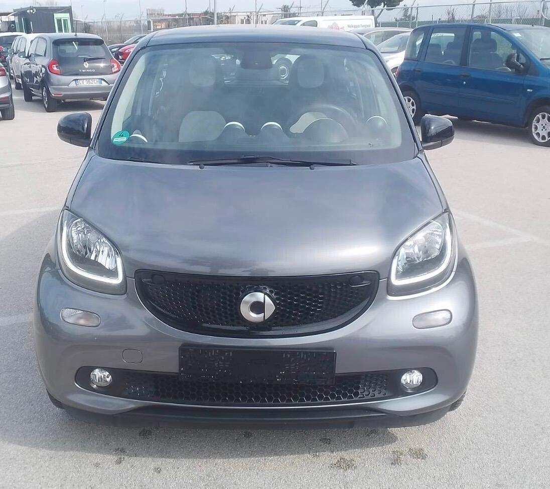 Smart ForFour 70 1.0 Passion