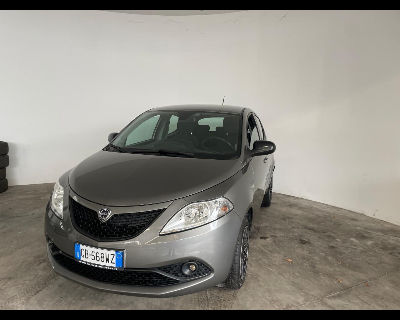 LANCIA LANCIA Ypsilon 3ª serie - Ypsilon 1.2 69 CV 5 porte GPL Ecochic Gold