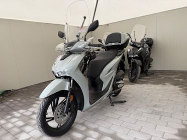 HONDA SH 125i PEARL FALCON GREY