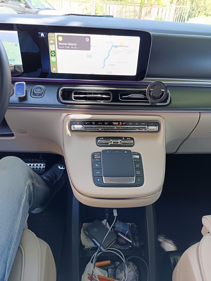 MERCEDES-BENZ V 300 d Automatic 4Matic AVANGAR