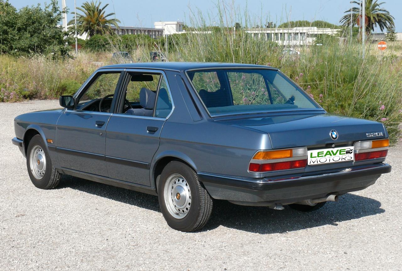 Bmw 520 520i -(M1345)