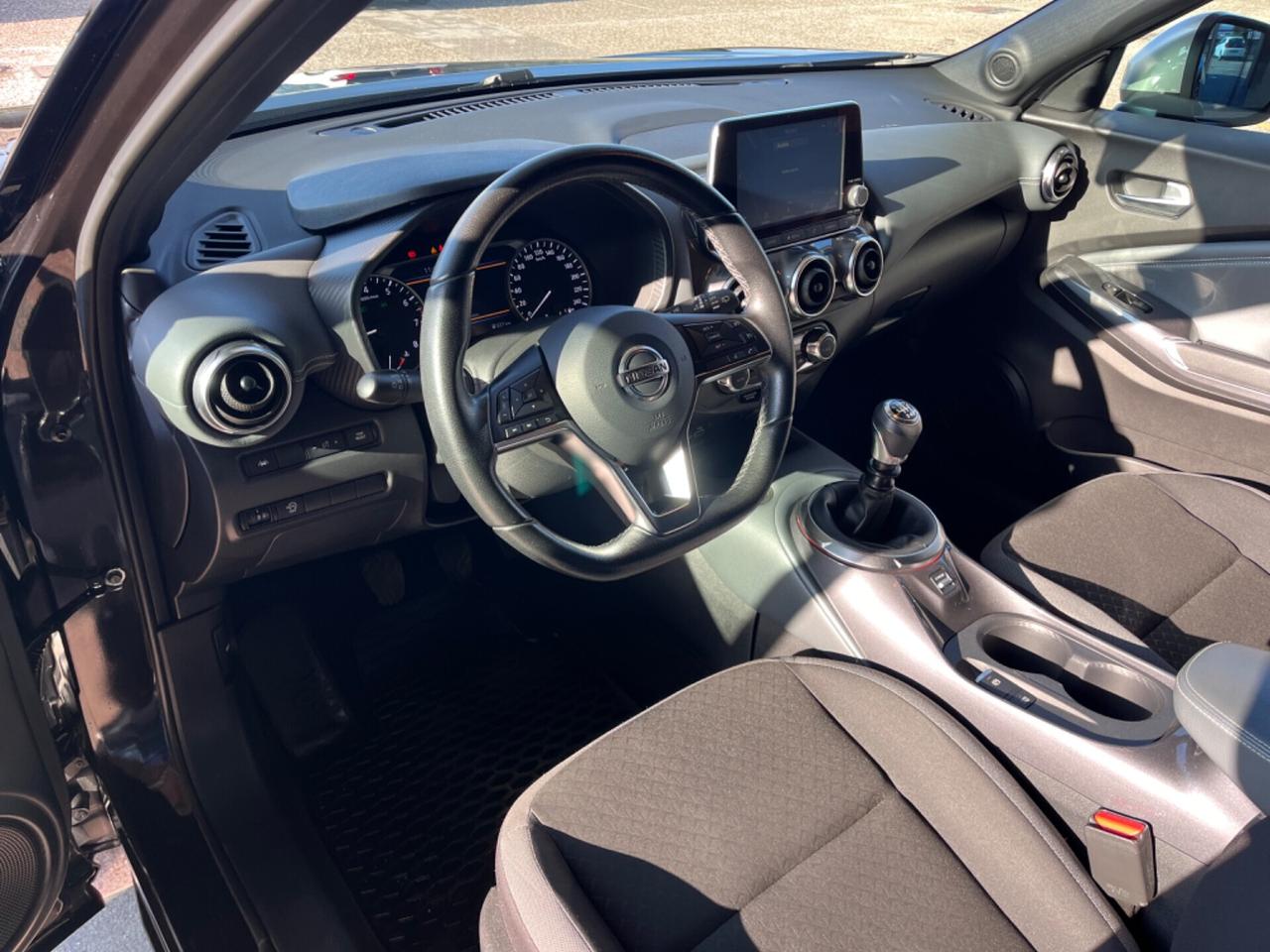 Nissan Juke 1.0 DIG-T 117 CV N-Connecta