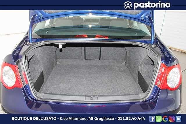 Volkswagen Passat 1.6 TDI DPF Comfortline - Cerchi in lega