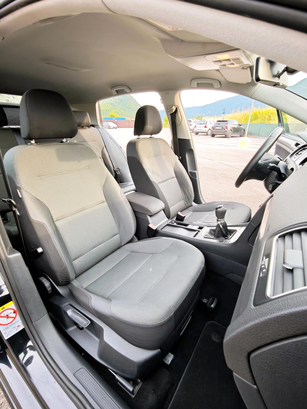 Volkswagen Golf 1.6 TDI 105 CV - PERFETTA AL 100% -