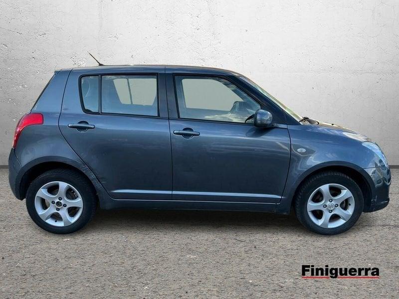 Suzuki Swift Swift 5p 1.3 16v GL 4x4