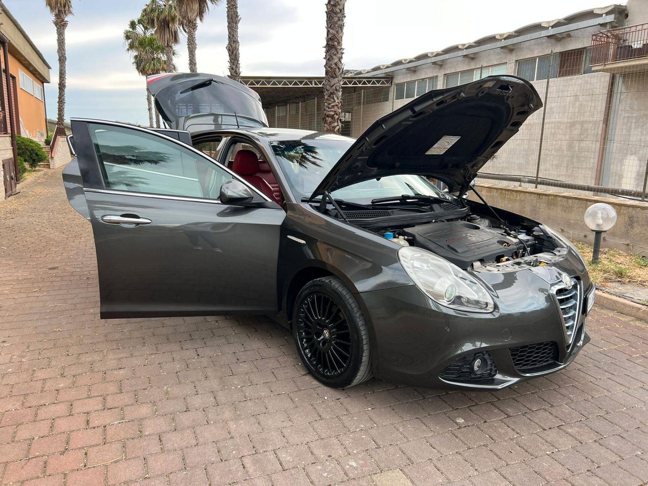Alfa Romeo Giulietta 2.0 JTDm-2 140 CV Distinctive