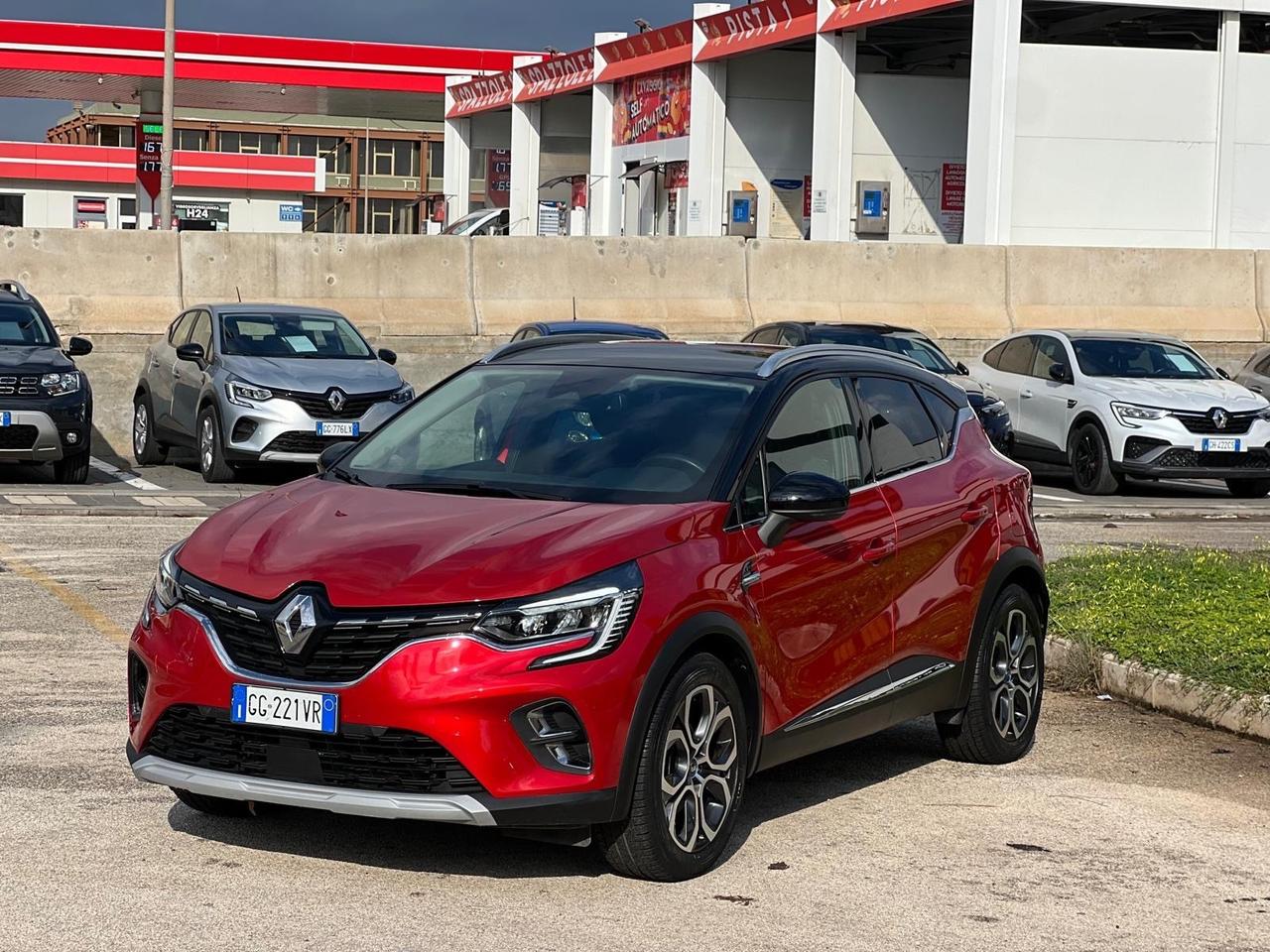 Renault Captur Plug-in Hybrid E-Tech 160 CV Intens