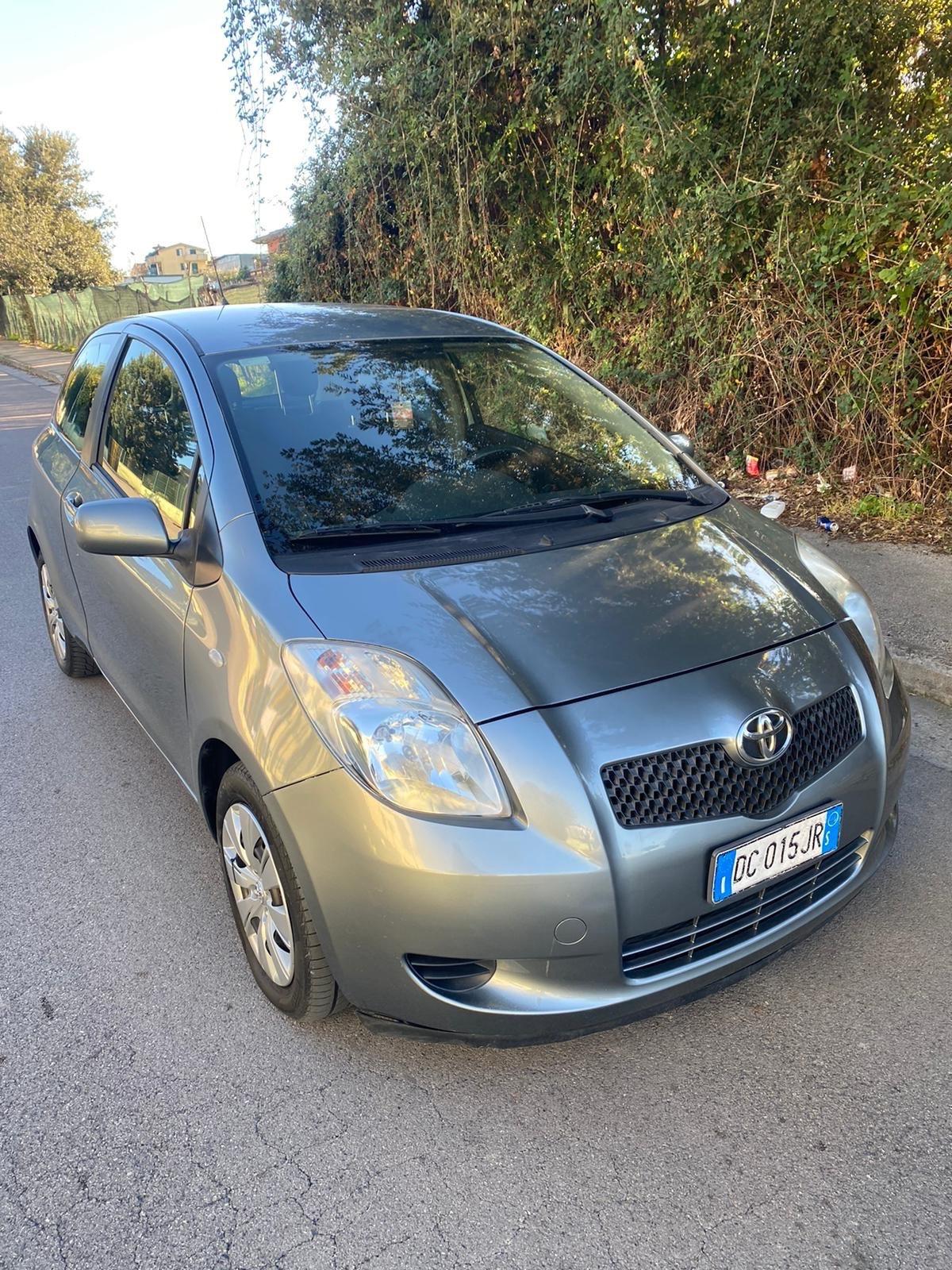 Toyota Yaris 1.0 Benzina Anno 2006 PERFETTA