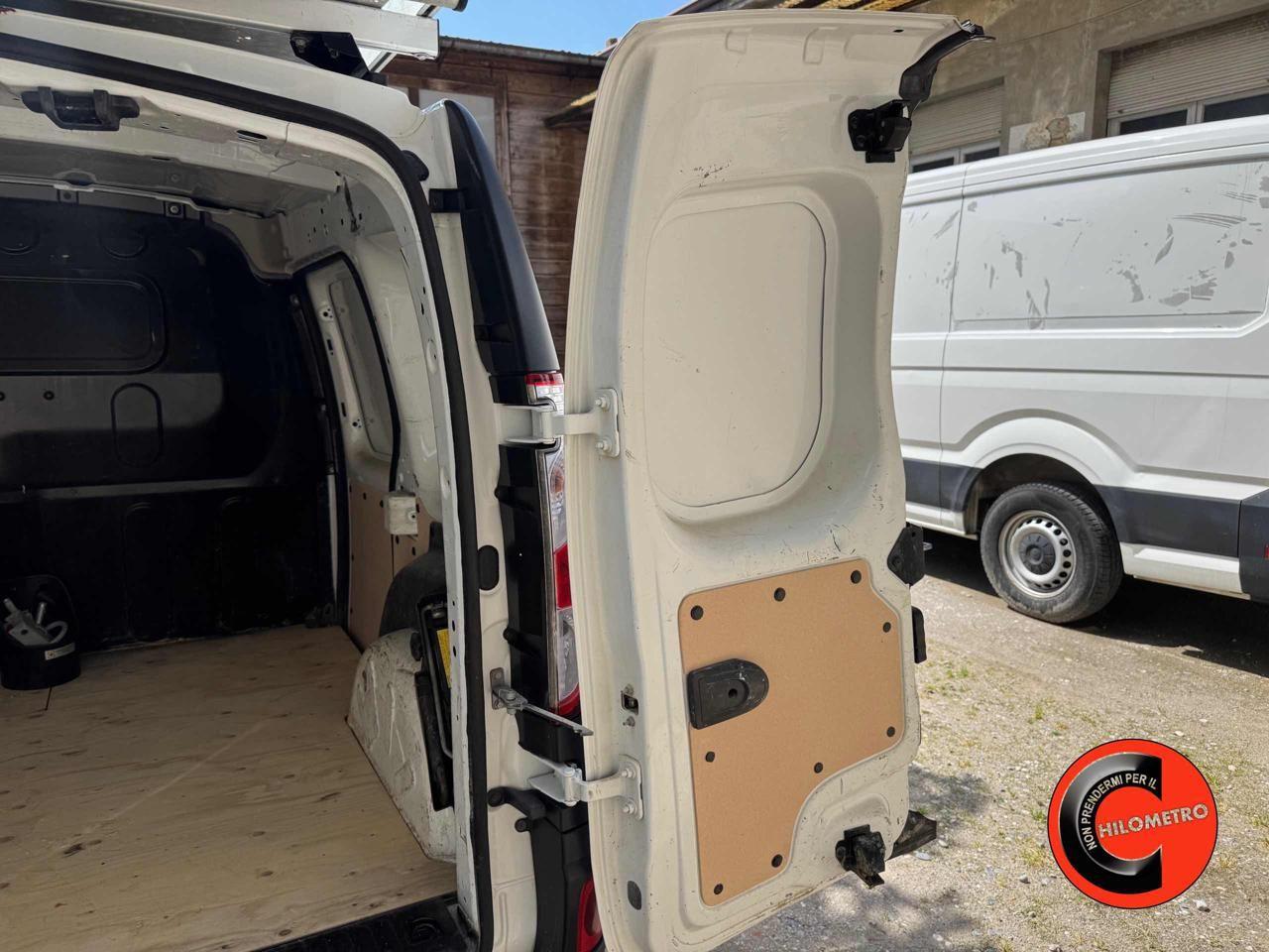 Renault Kangoo Z.E. 44 KW N1 PORTAPACCHI-CRUISE-BATTERIE DI PROPRETA'-
