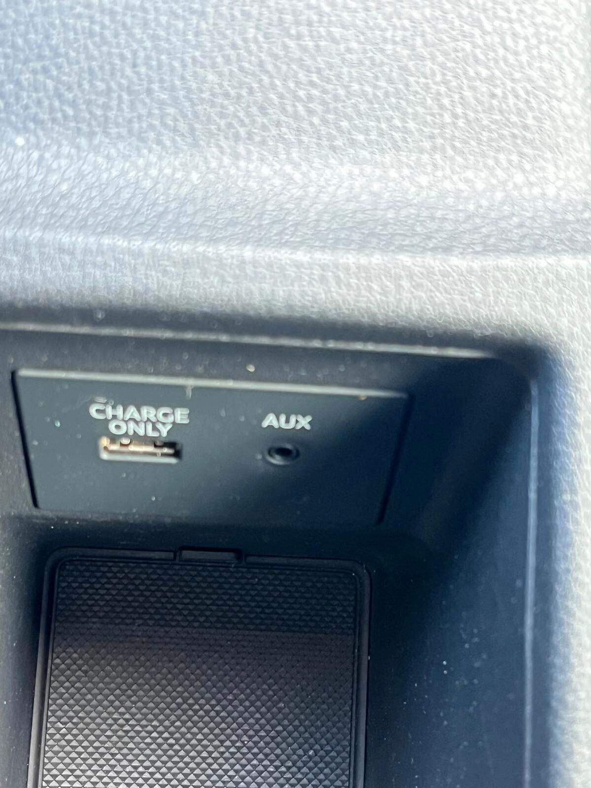 Audi Q2 30 TDI Edition S-LINE ESTERNO