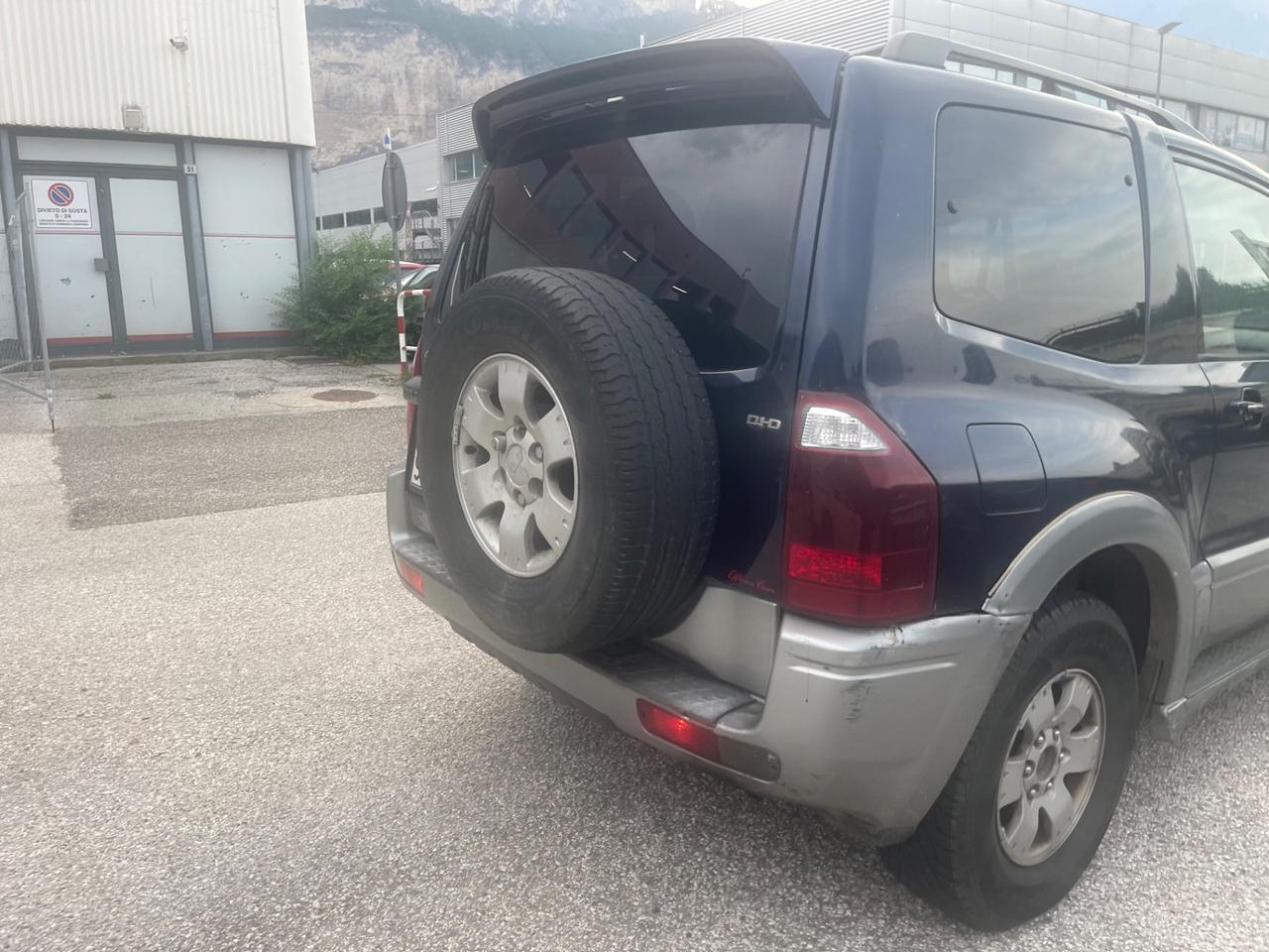 Mitsubishi Pajero 3.2 16V DI-D 3p.