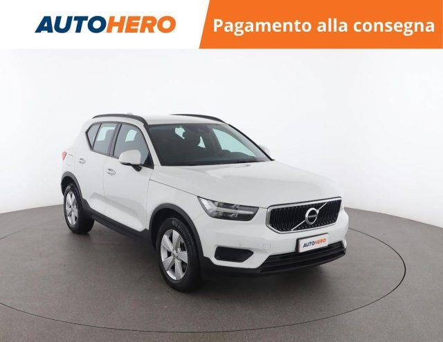 VOLVO XC40 T2 Geartronic Momentum Core