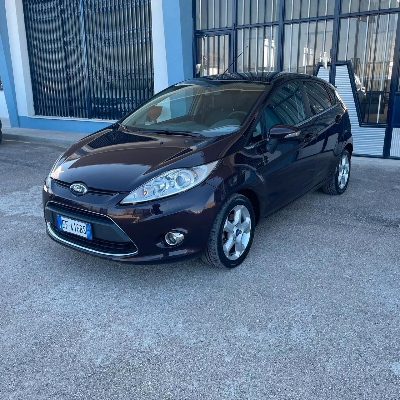 Ford Fiesta 1.4 TDCi 70CV 5 porte