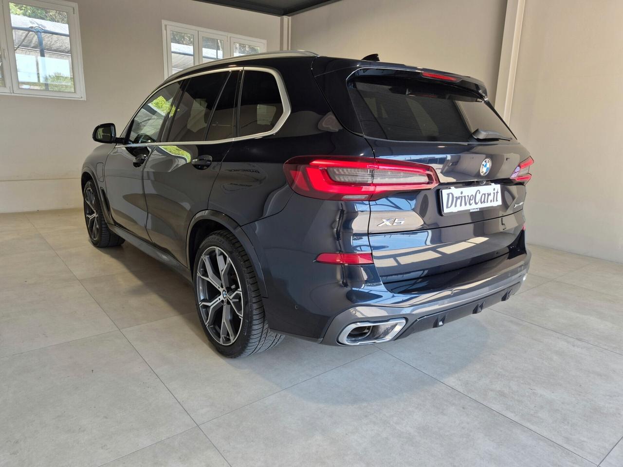 BMW X5 XDRIVE 45E MSPORT LASER PELLE TETTO SOSPENSIONI PNEUMATICHE FRENI M BLU C.21" ADAS 1 PROPRIETARIO