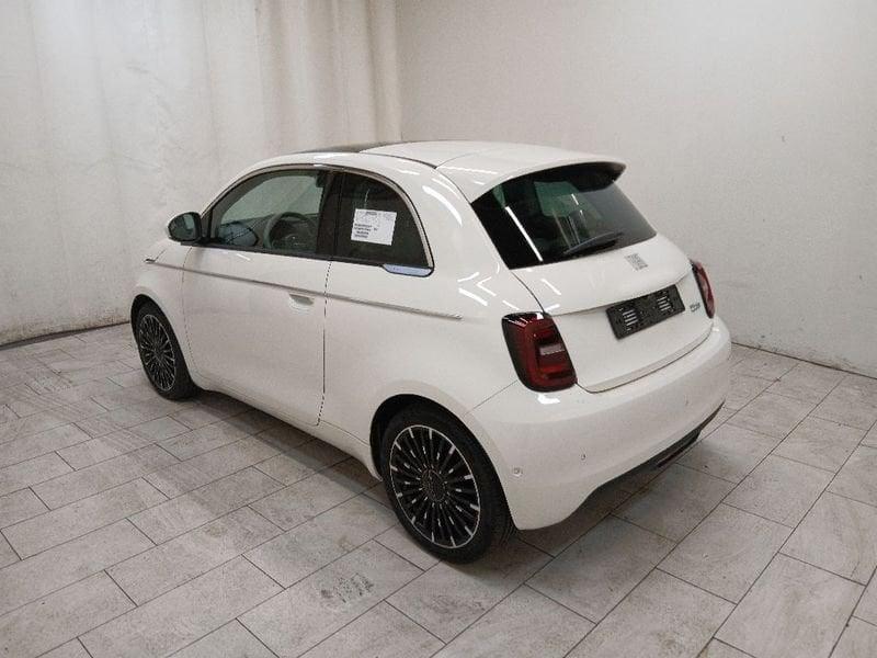 FIAT 500 500e 42 kWh La Prima