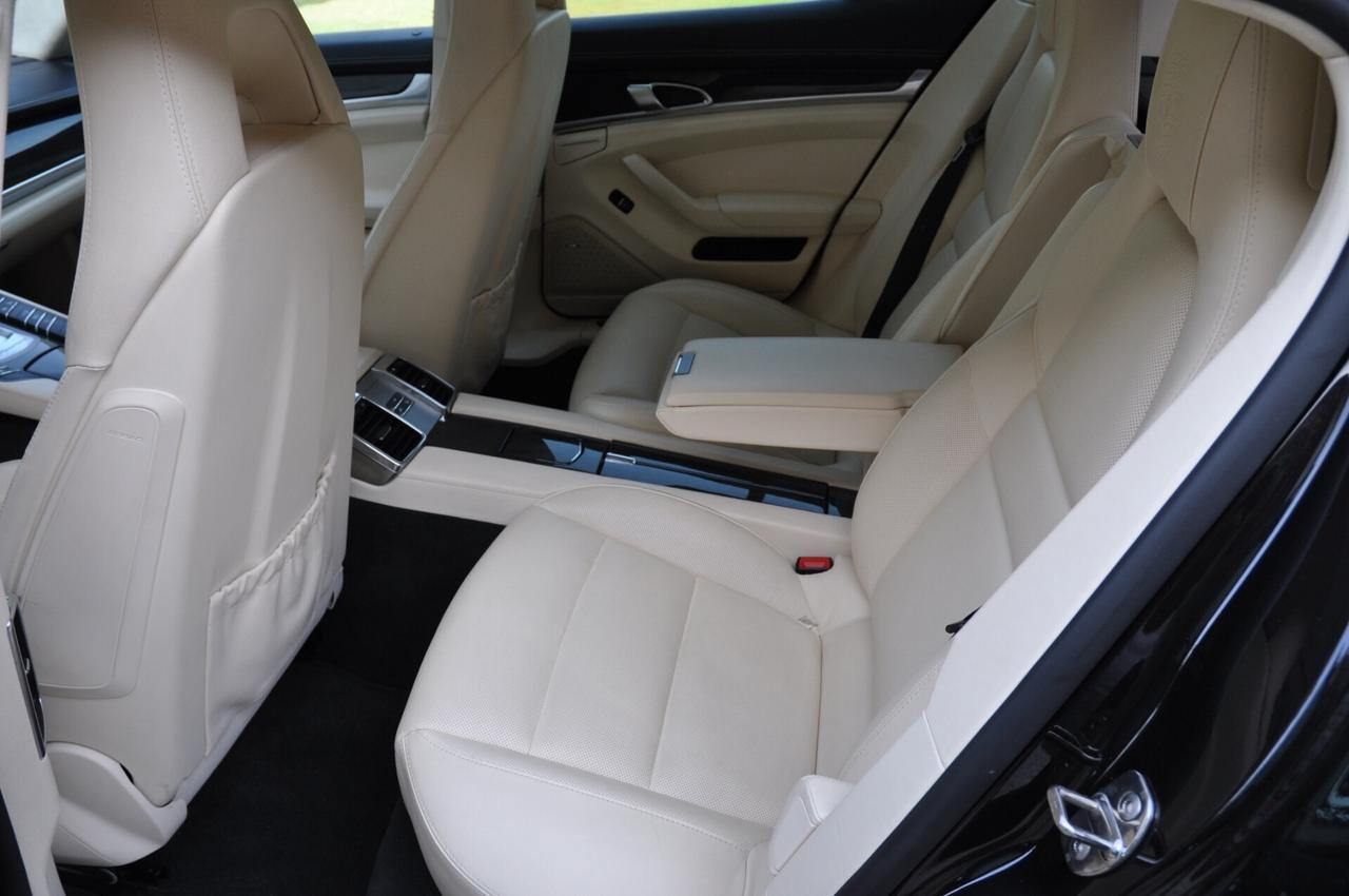 Porsche Panamera 4.8 Turbo S