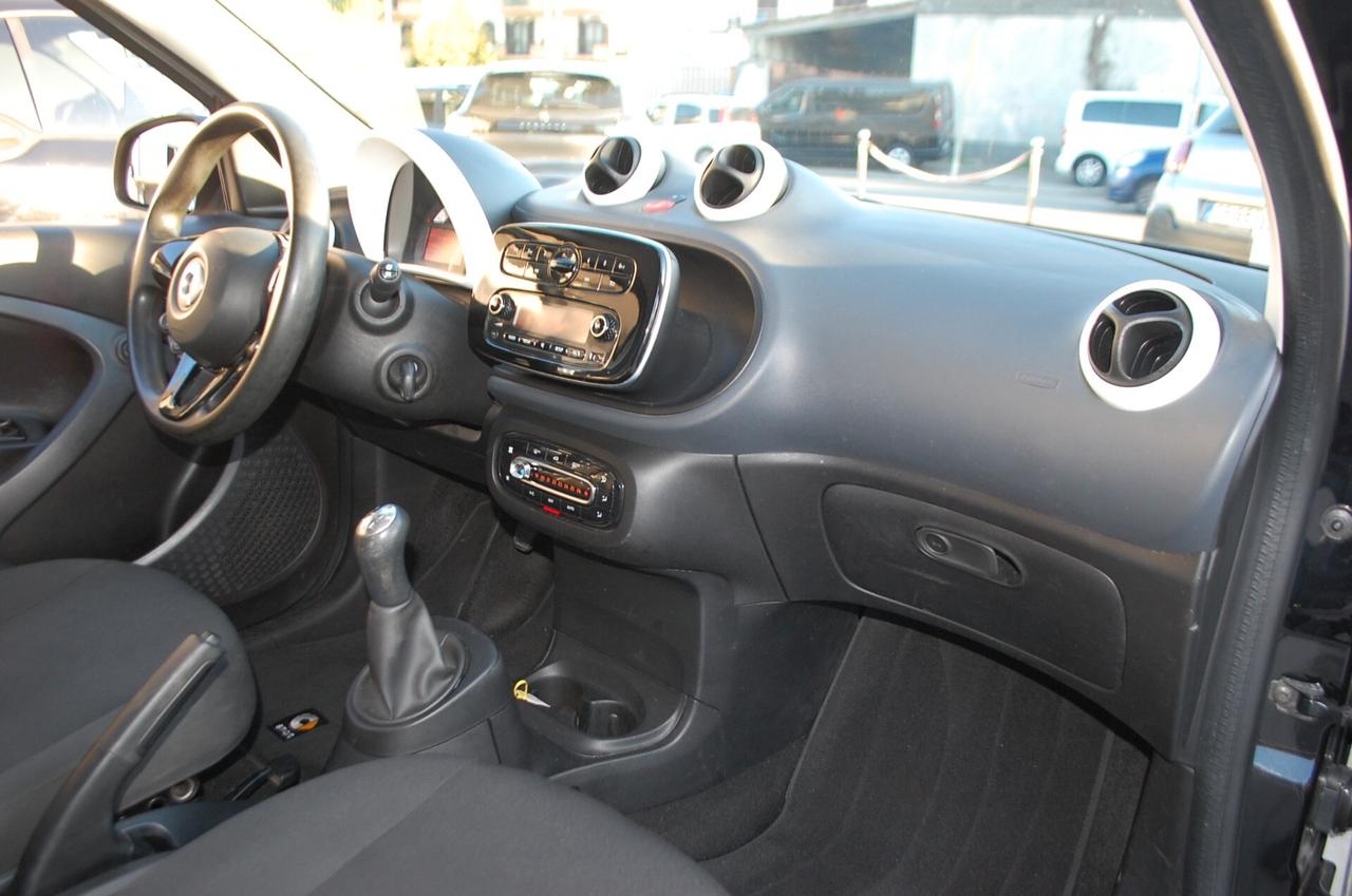 Smart ForFour 1.0 Urban 71CV Lega Clima USB