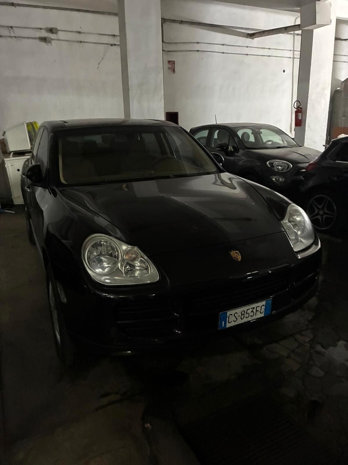 Porsche Cayenne 4.5 cat S