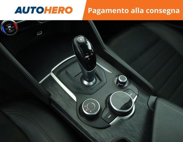 ALFA ROMEO Giulia 2.2 Turbodiesel 160 CV AT8 Super