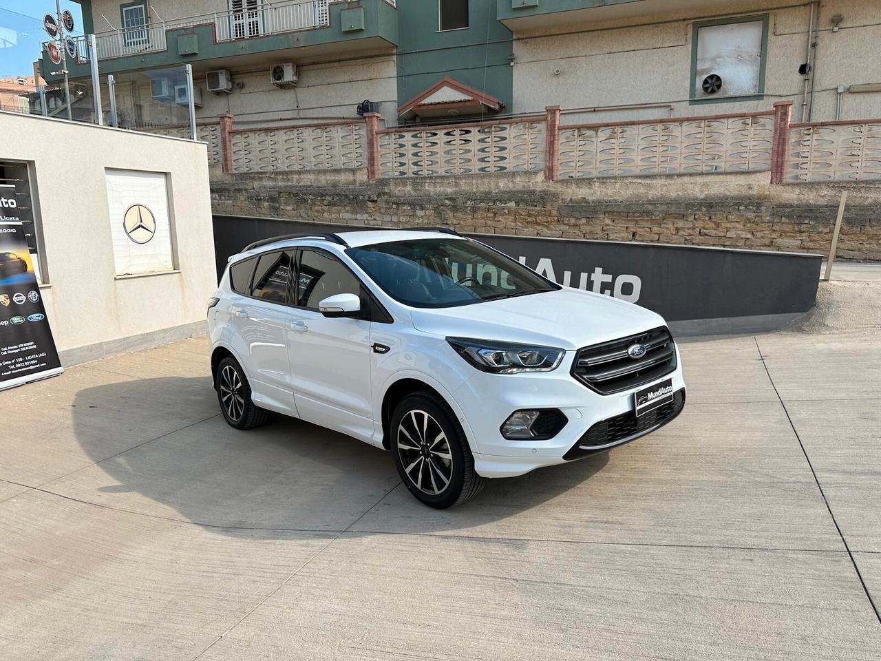 Ford Kuga 1.5 TDCI 120 CV S&S 2WD ST-Line