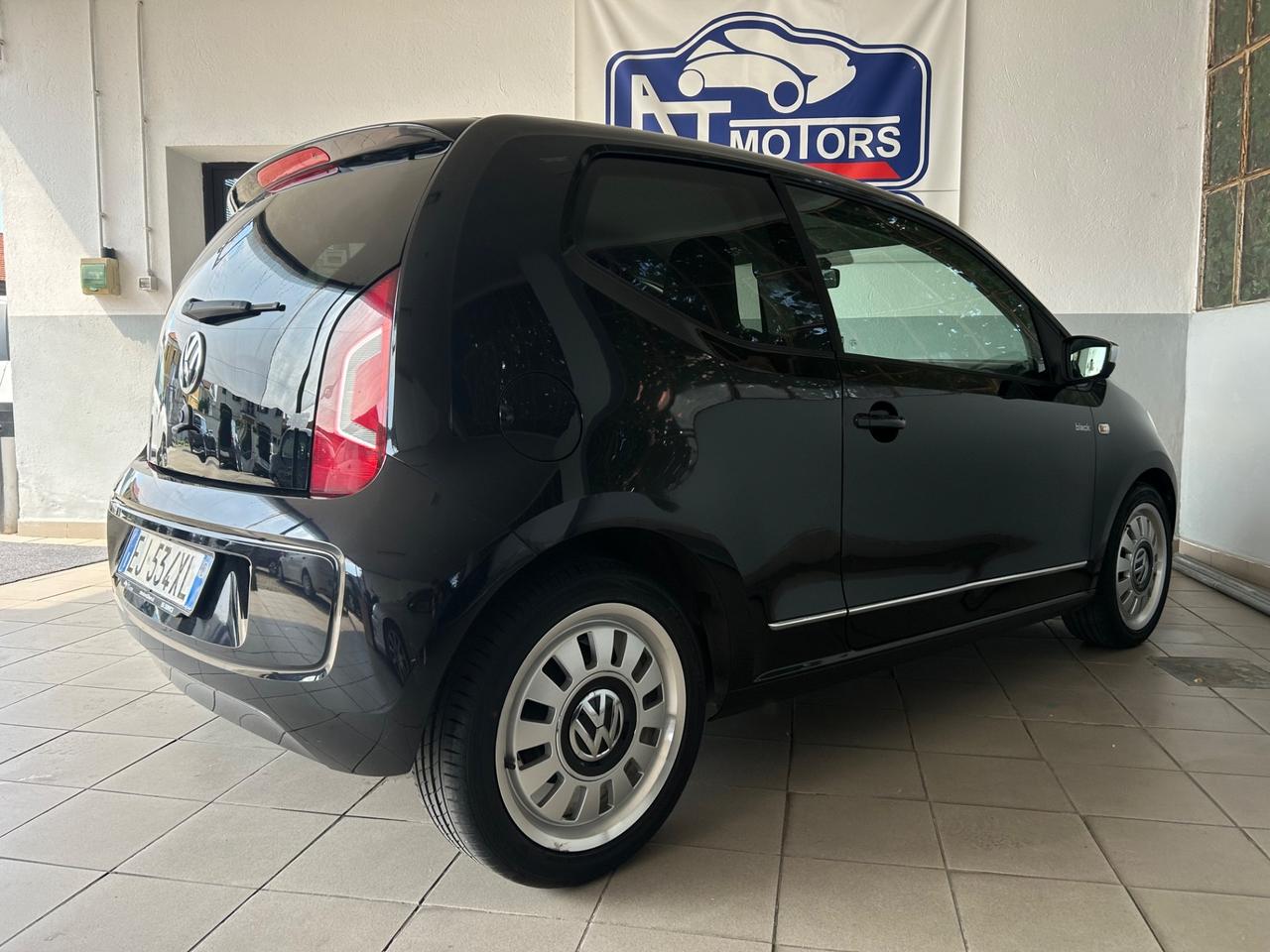 Volkswagen up! 1.0 75 CV 3p. black full.navi,bluetooth