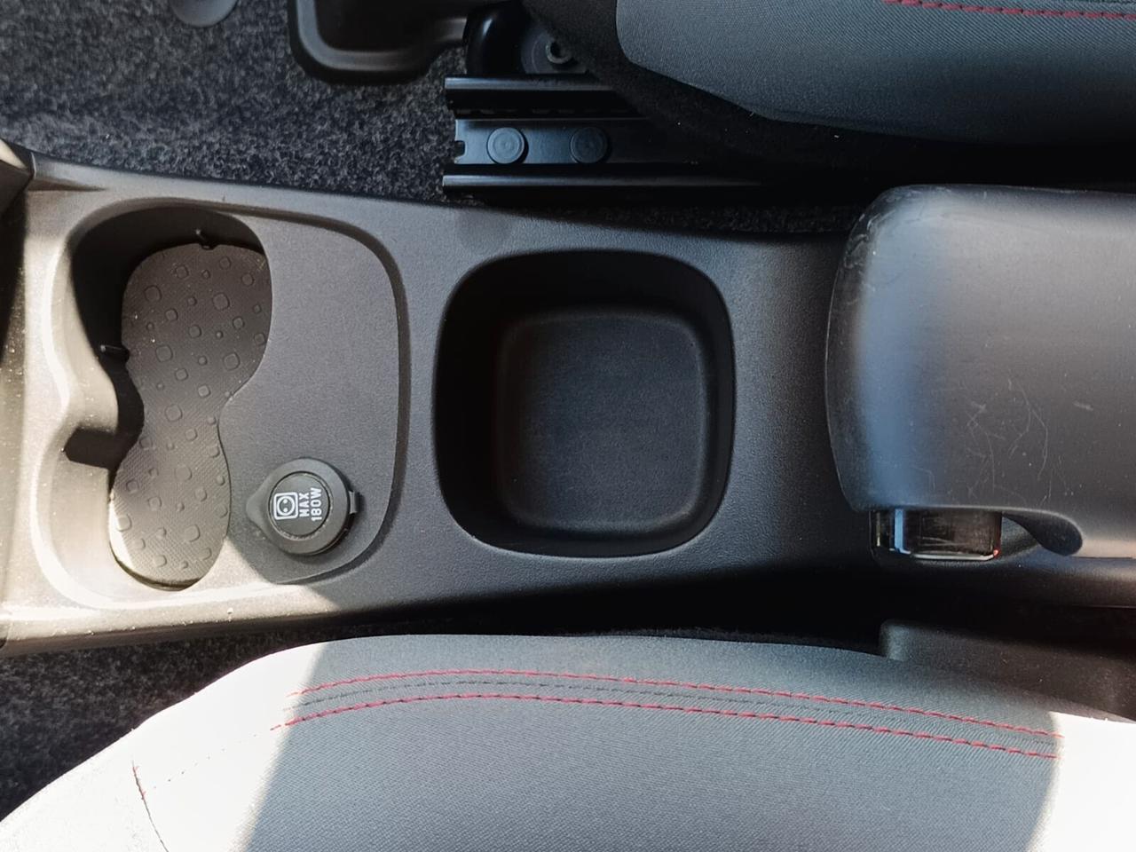 Fiat Panda 2017 - 1.2 benzina ok neop. Lb automobili