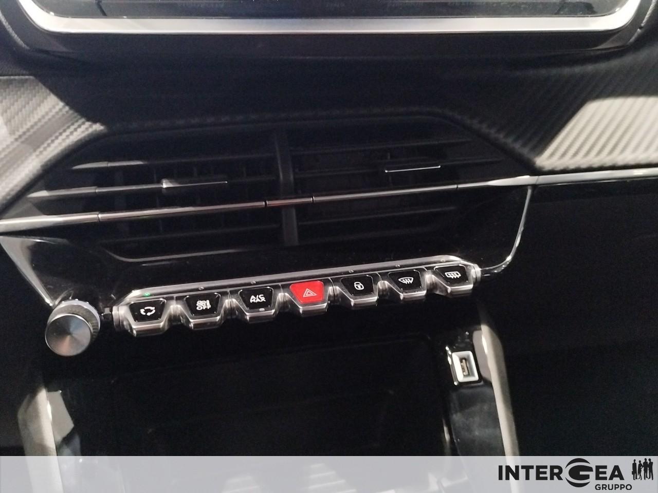 PEUGEOT 2008 1.2 puretech Active s&s 100cv