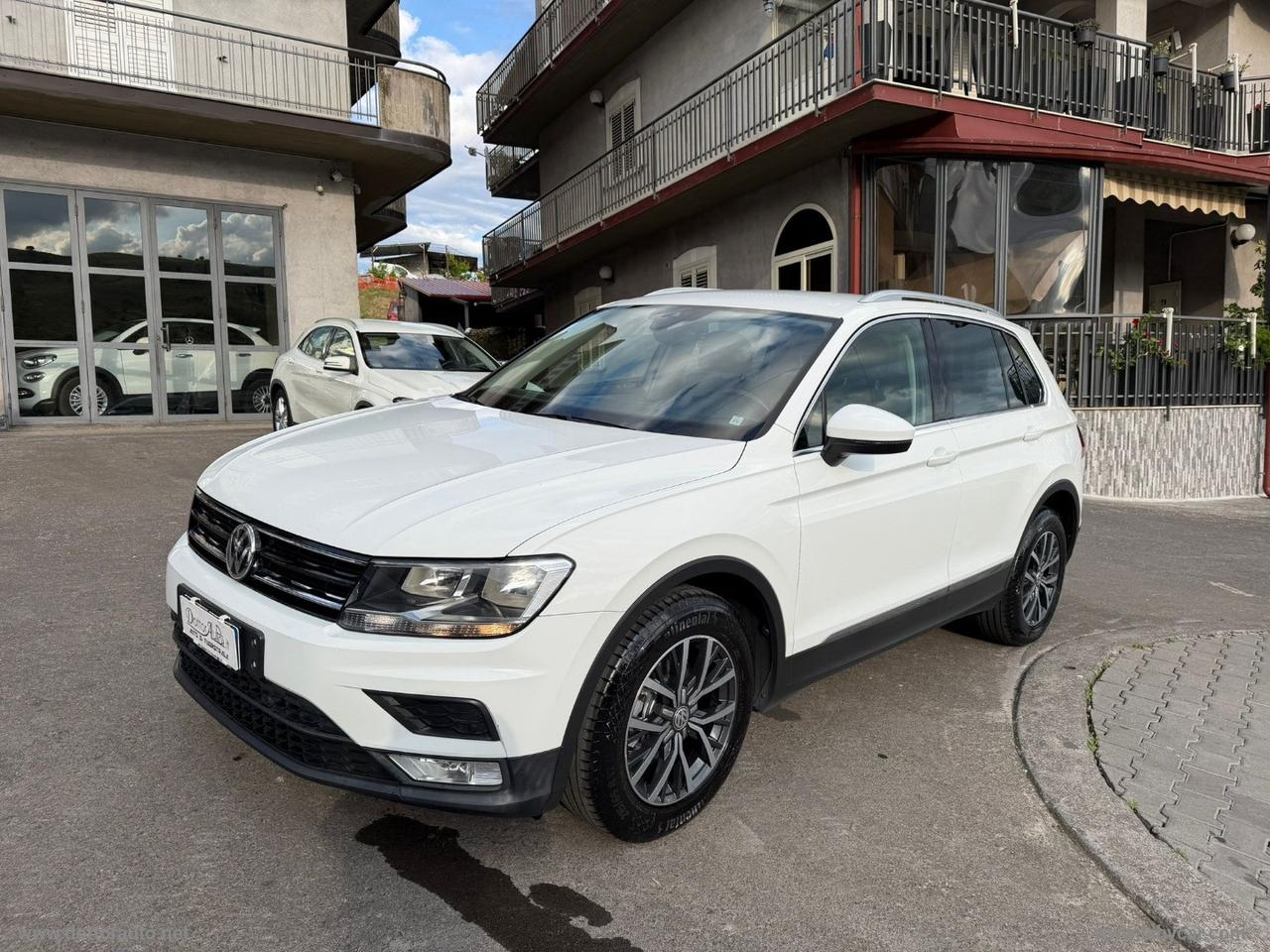 VOLKSWAGEN Tiguan 1.6 TDI Business BMT