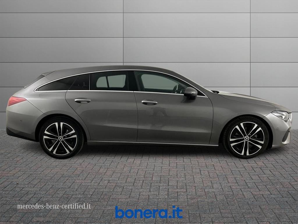 Mercedes CLA Shooting Brake 200 D Progressive Advanced Plus 8G-DCT