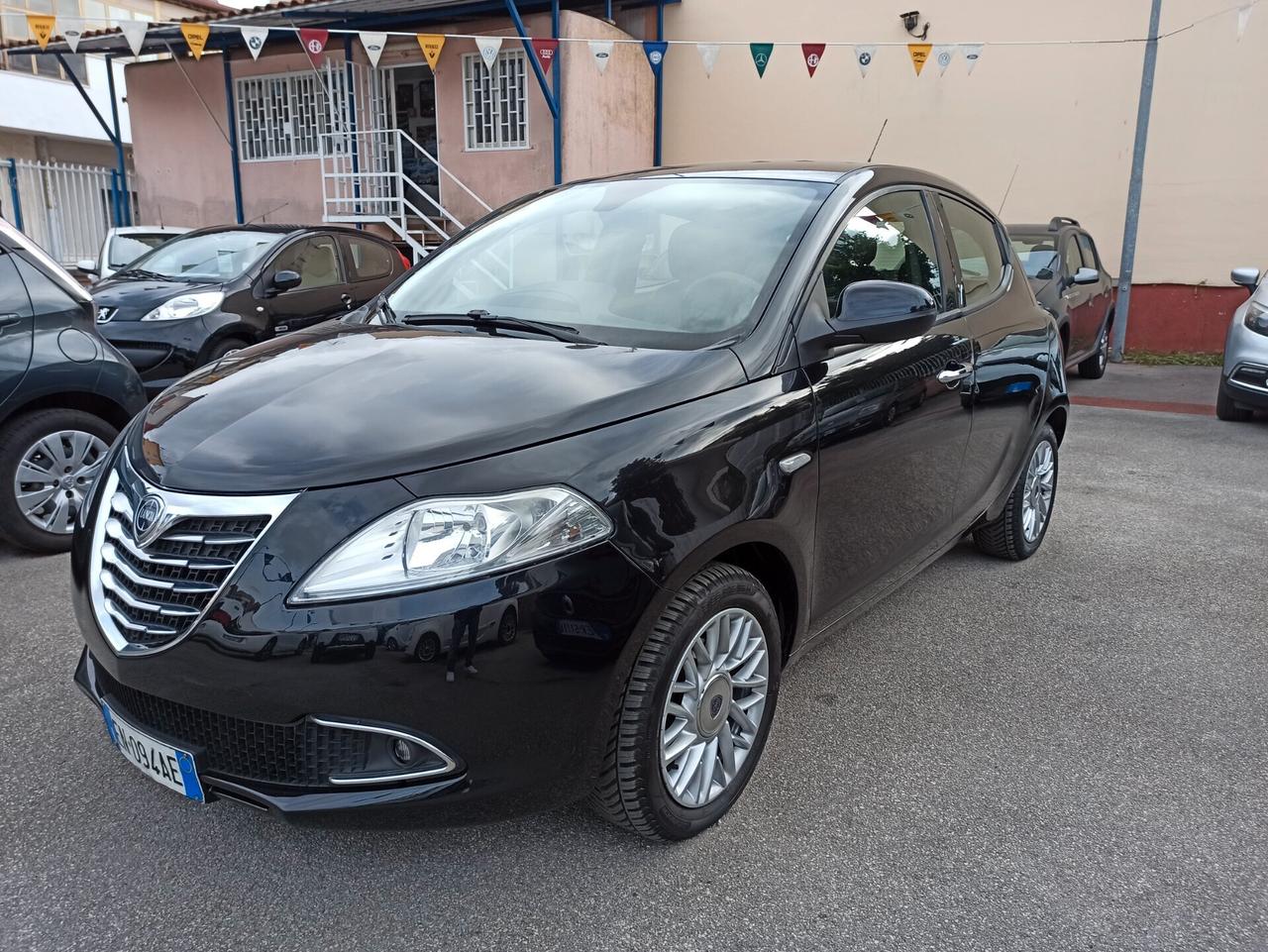 Lancia Ypsilon 1.3 MJT 16V 95 CV 5p. S&S Platinum