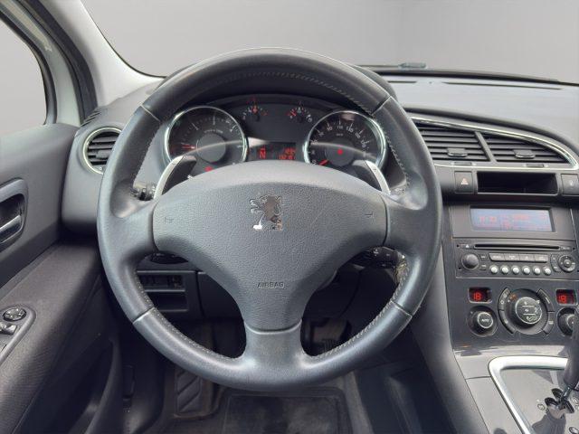 PEUGEOT 3008 1.6 HDi 112CV cambio robotizzato Tecno