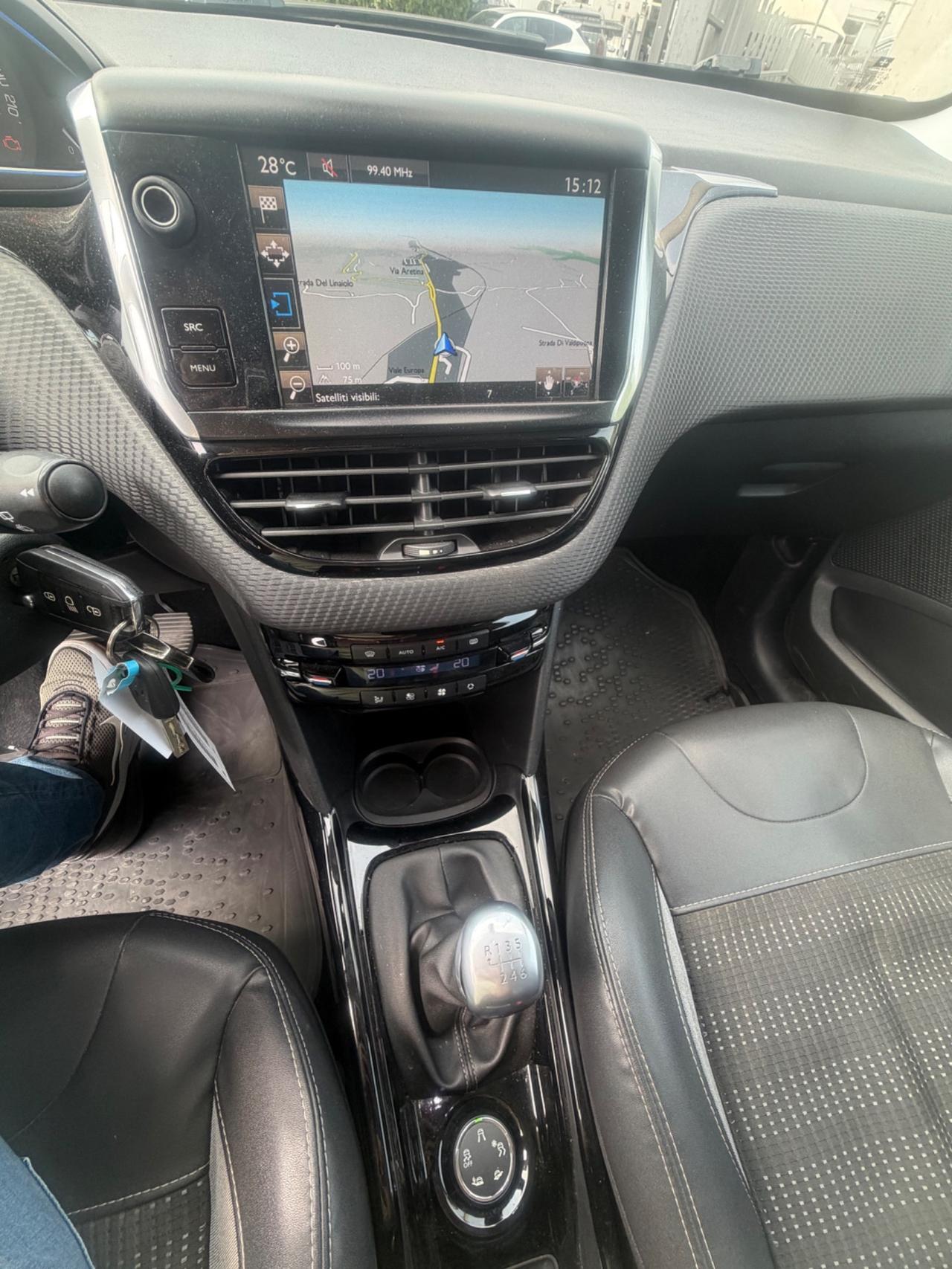 Peugeot 2008 BlueHDi 120 S&S Black Matt
