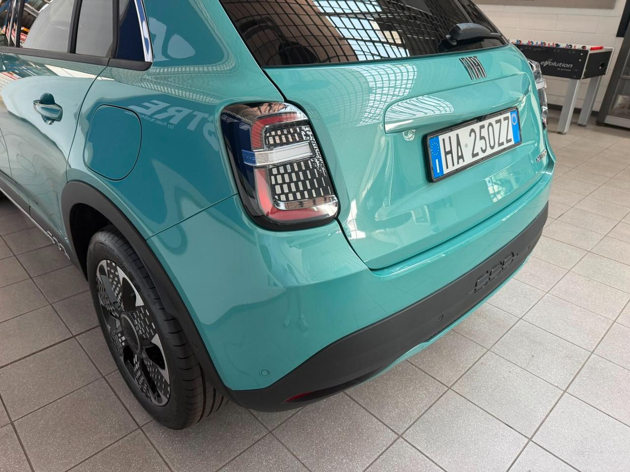 Fiat 600 Hybrid 145 CV DCT MHEV La Prima II