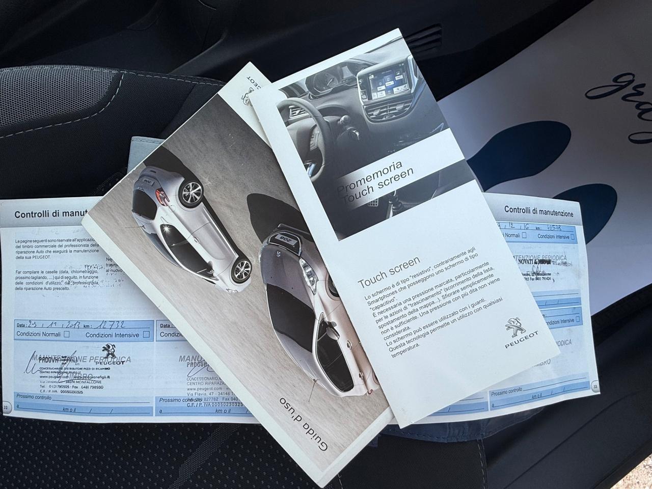 Peugeot 208 1.2 VTi 82 CV 3 porte Allure