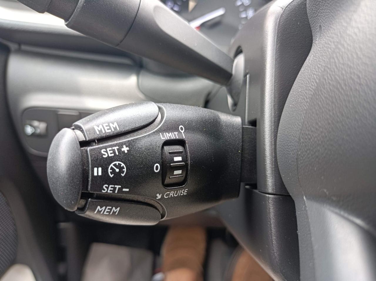 Citroen C3 PureTech 83 S&S C-Series