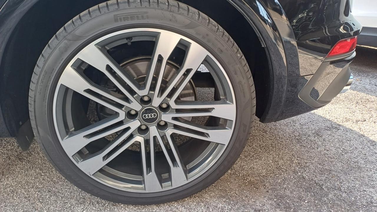 AUDI SQ5 3.0 MHEV FULL OPTIONAL FATTURABILE