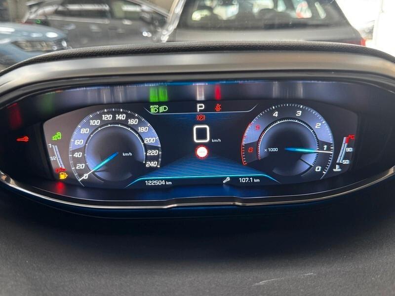 Peugeot 3008 1.5 BlueHDi 130cv EAT8 GT Line 2018