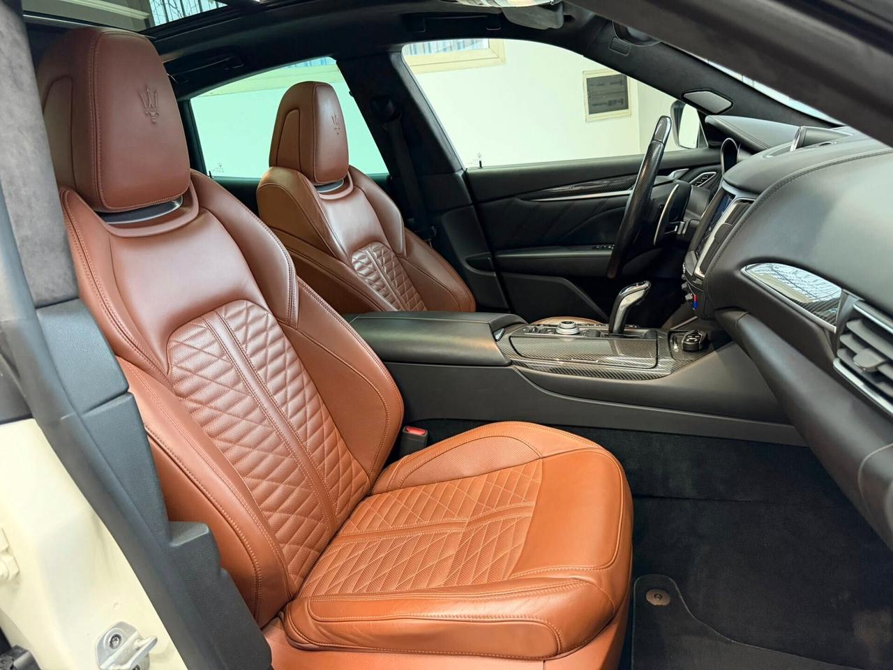 Maserati Levante V6 Diesel 275 CV AWD Gransport