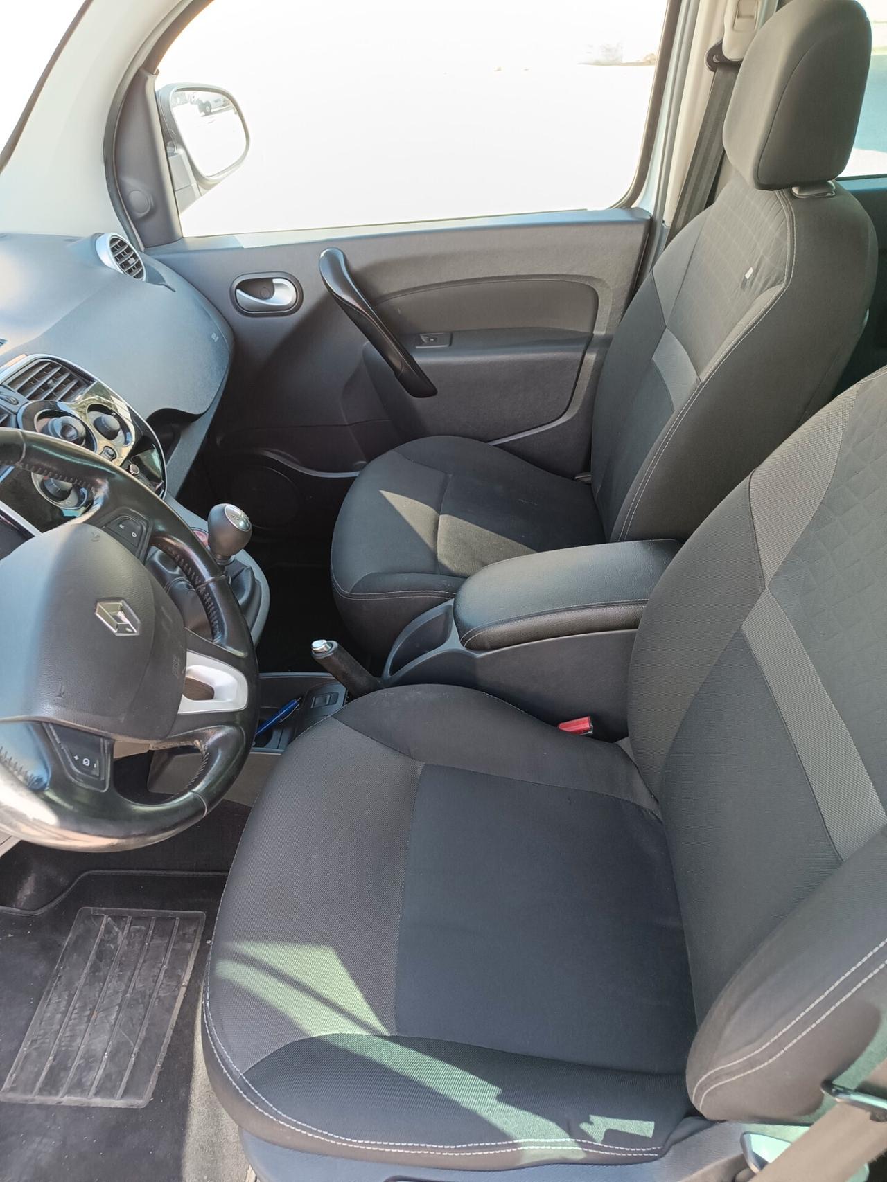 Renault Kangoo dCi 8V 95CV 5 porte posti Limited