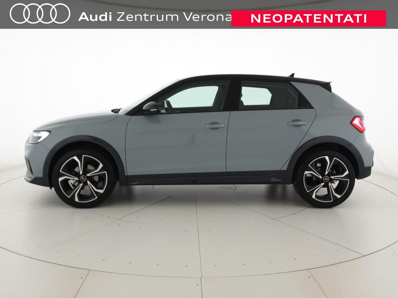 Allstreet 30TFSI 116CV S tronic Identity Contrast