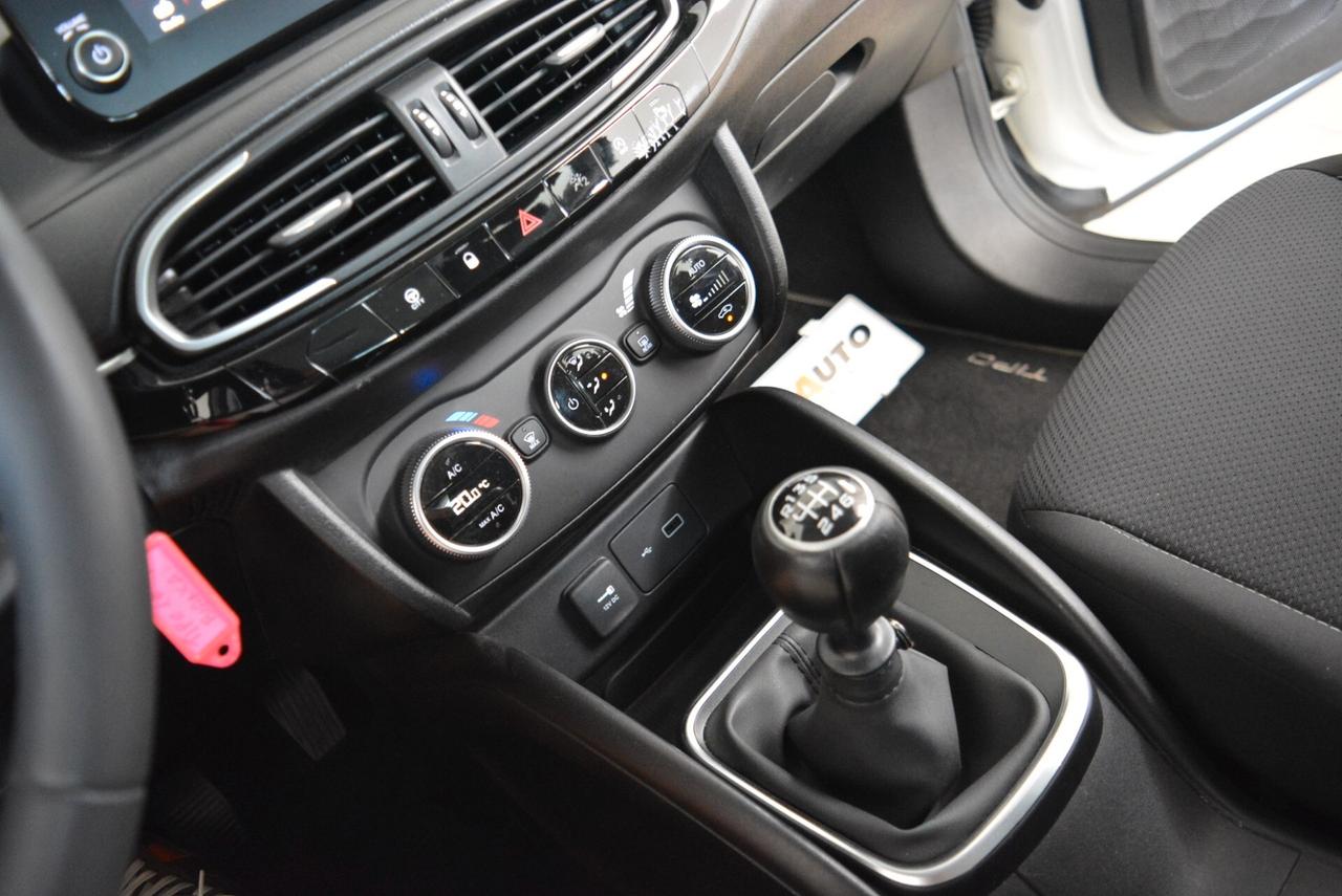 Fiat Tipo 16 Mjt 5 porte Business telecamera Led