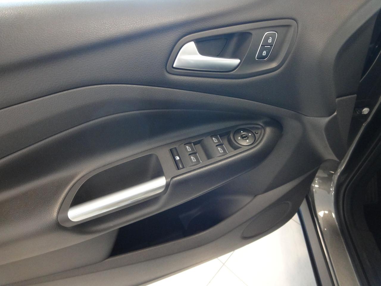 Ford Kuga 2.0 TDCI 150 CV S&S 4WD Powershift Business